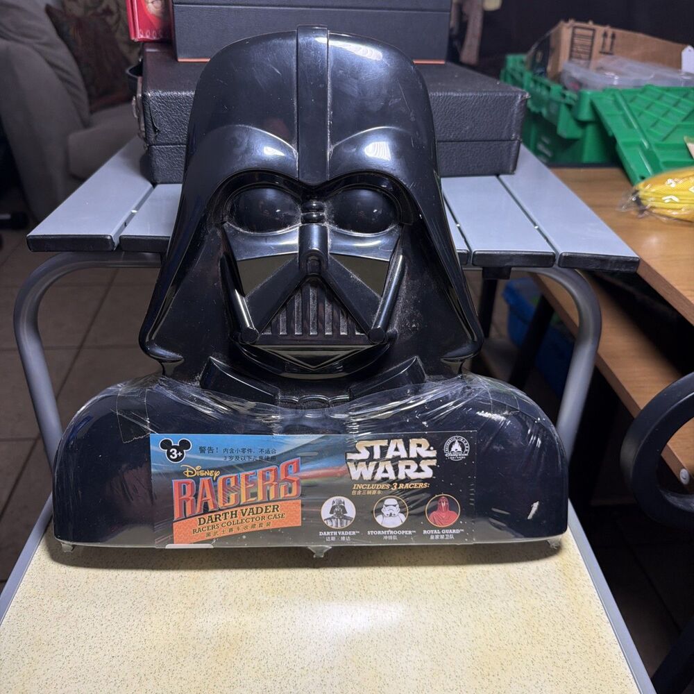 Shanghai Disney Resort Disney Racers Darth Vader Racers Collector Case